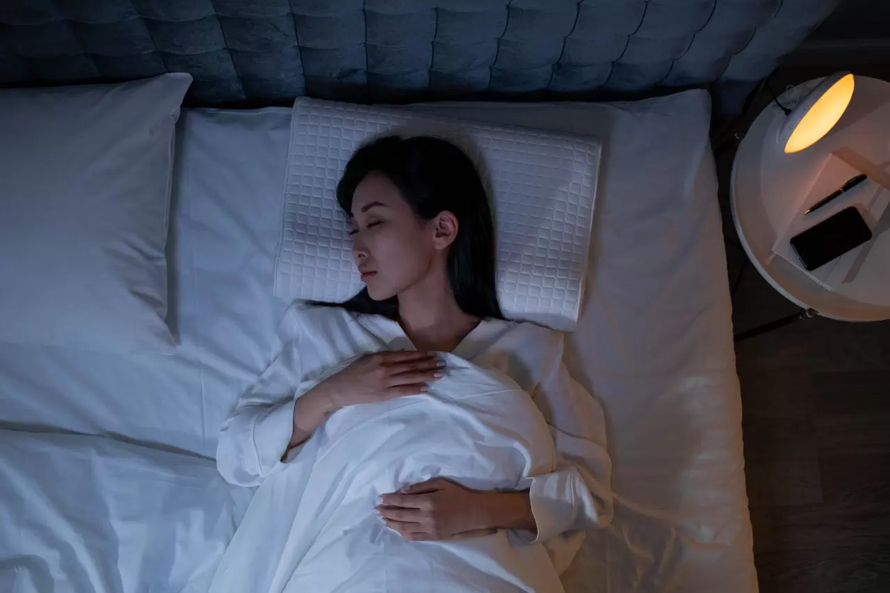 Tinh Dầu Dùng Cho Phòng Ngủ: Top Loại Giúp Ngủ Ngon Và Cách Dùng An Toàn